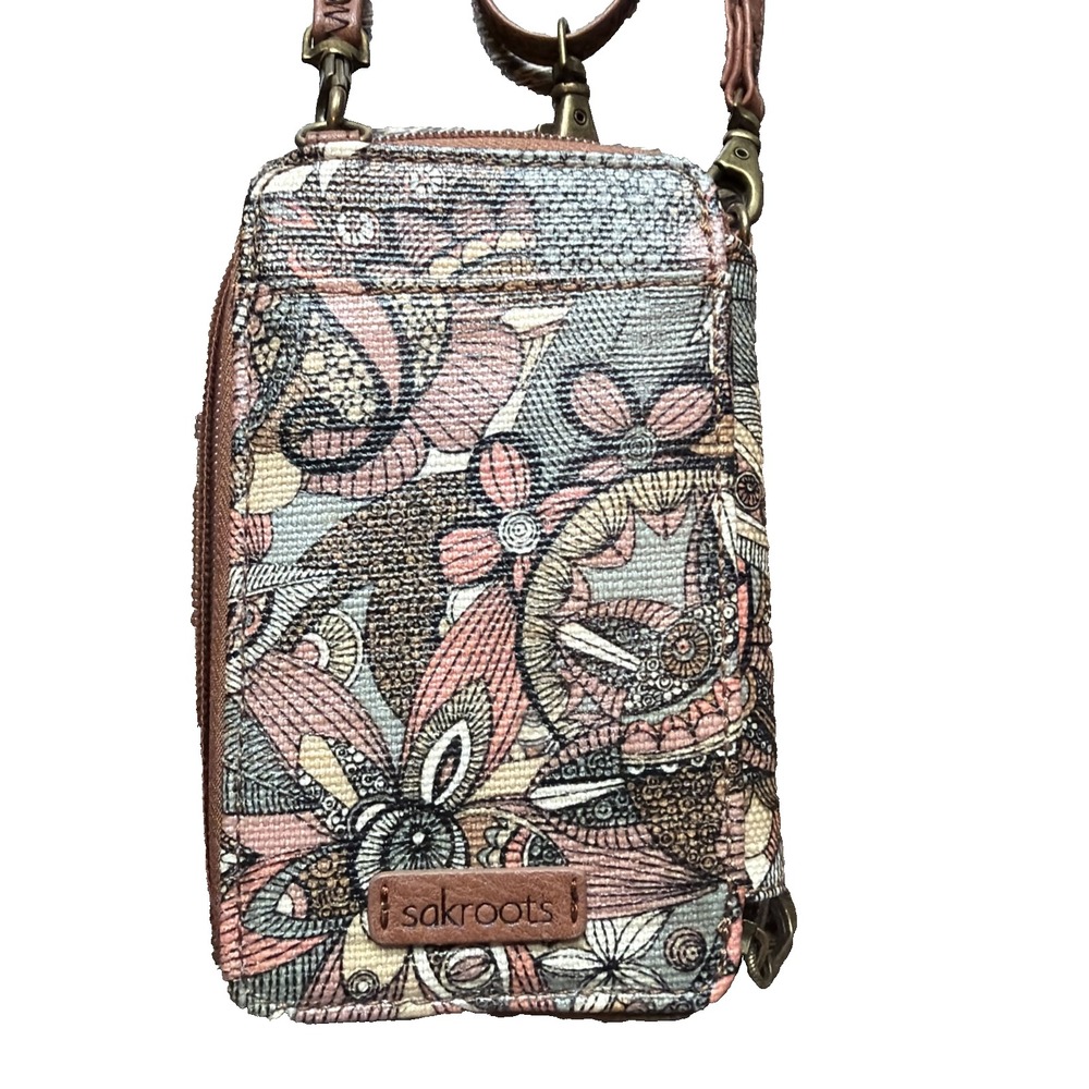 Sakroots Artist Circle Smartphone Wallet/Wristlet with Crossbody Strap